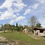 Отель Borgo Saint George