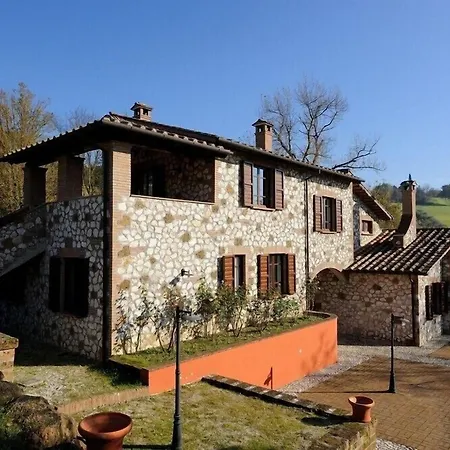 Borgo Saint George Отель *
